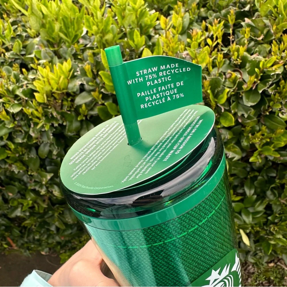NEW Starbucks Hot Cold Barista Exclusive Green Apron Cup Recycled Plastic Straw